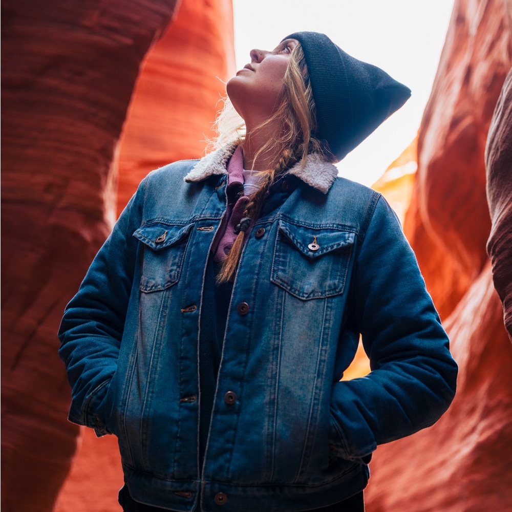 True Craft medium blue denim Sherpa Jacket — size M